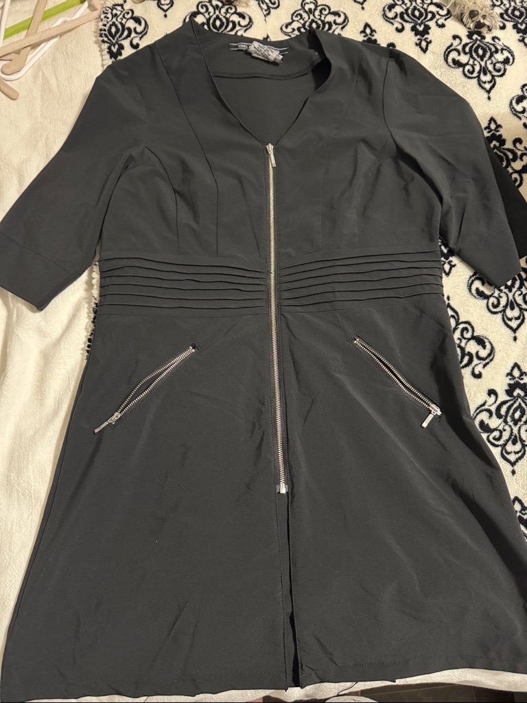 Noel Asmar Black ZipFront